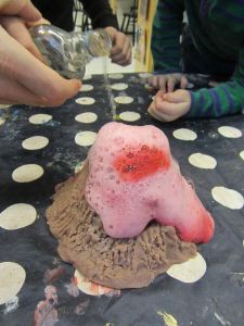 1511057_323146644538982_3017502837050907564_n